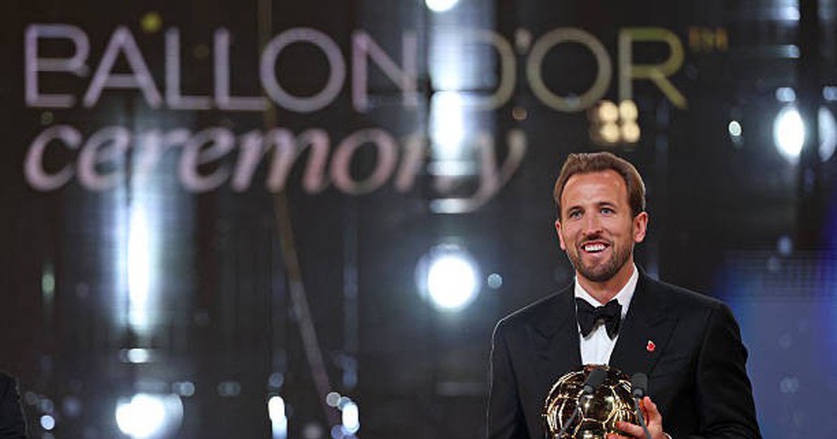 Harry Kane lần đầu tiên giành Quả Bóng Vàng, giải “cơn khát” 25 năm cho bóng đá Anh