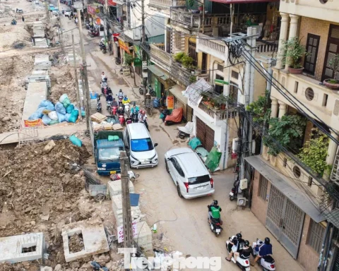 Cải tạo con ngõ ‘đau khổ’ của Thủ đô