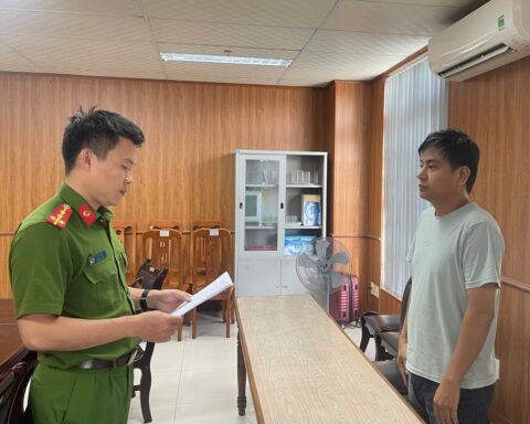Điều tra loạt giao dịch chuyển khoản tổng 3,69 tỷ đồng, công an bắt giam Trần Hoàng Vĩnh Tú SN 1989