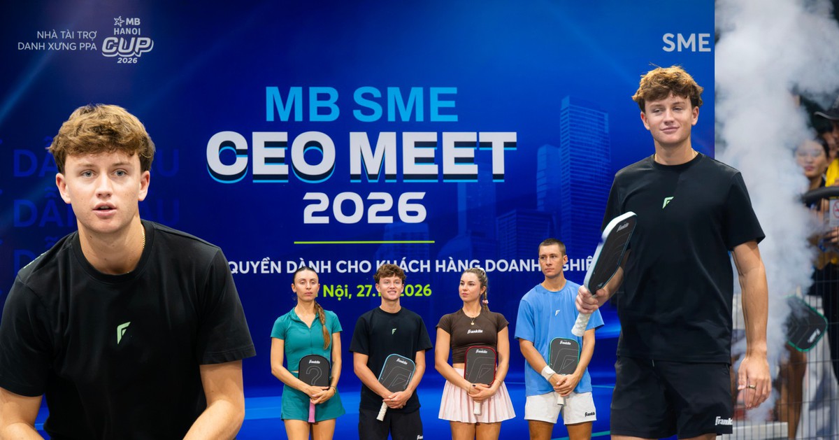 Hayden Patriquin đến Hà Nội ăn mừng sau khi liên tiếp vô địch PPA Tour