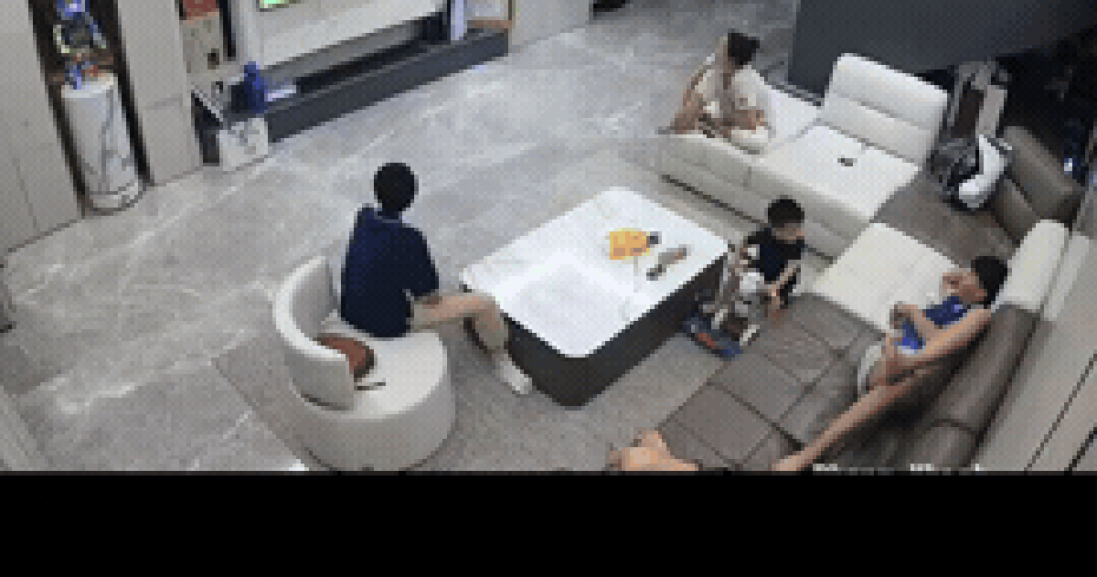 Cảnh tượng khó tin của Doãn Hải My trong căn biệt thự nhà Văn Hậu