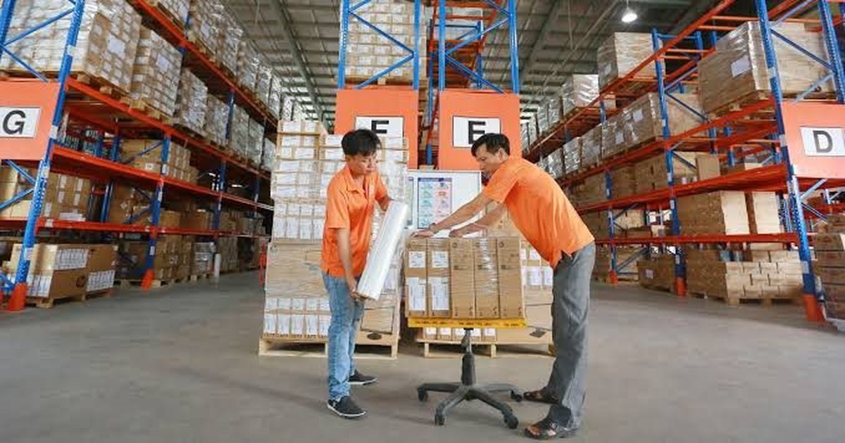“Đại gia” Việt bán iPhone đang cho công ty của tỷ phú Phạm Nhật Vượng vay 100 tỷ đồng