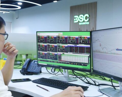 Chứng khoán DSC giảm 57,3% mục tiêu lợi nhuận năm 2026