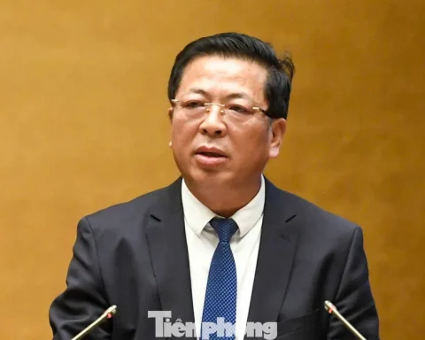 Bộ trưởng Xây dựng: Sau 5 năm, muốn bán lại nhà ở xã hội theo giá thị trường là không được!