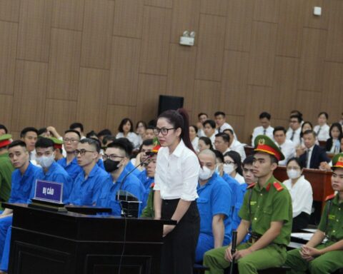 Bạn gái giữ tài sản nghìn tỷ của Mr Pips nhưng bố mẹ vẫn làm ruộng mưu sinh?