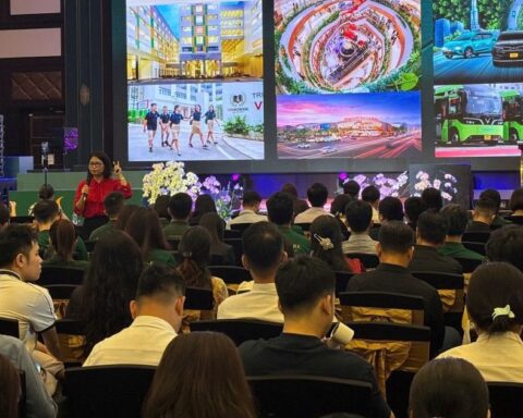 Nhận lương cứng tới 8,5 triệu/tháng, môi giới trẻ vững tin làm sale độc quyền cho Vinhomes