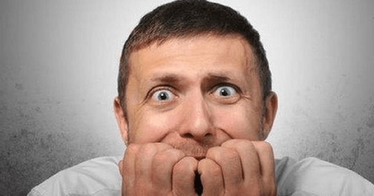 Một cổ phiếu bất ngờ “nằm sàn” 8 phiên liên tiếp, chuyện gì đang xảy ra?