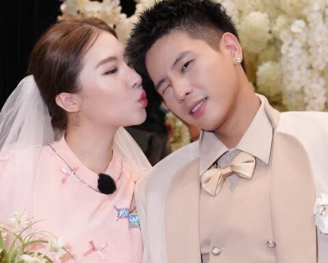 Toàn cảnh đám cưới Quân A.P: Cô dâu Lê Khanh khóc nức nở, Trấn Thành xúc động dặn dò 1 câu