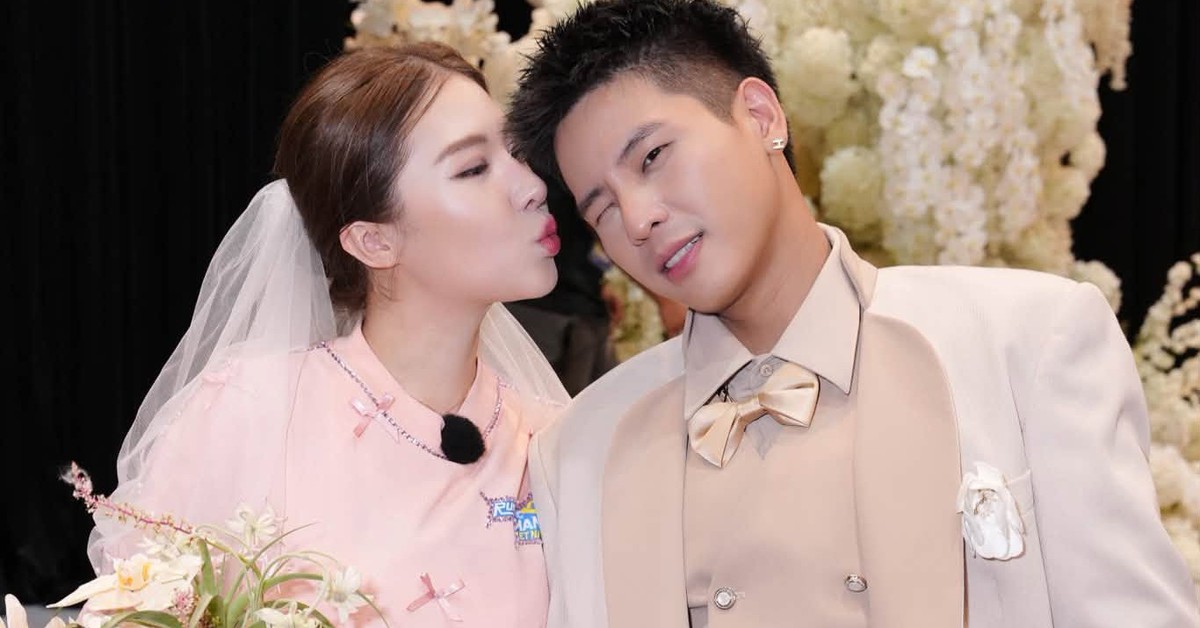 Toàn cảnh đám cưới Quân A.P: Cô dâu Lê Khanh khóc nức nở, Trấn Thành xúc động dặn dò 1 câu