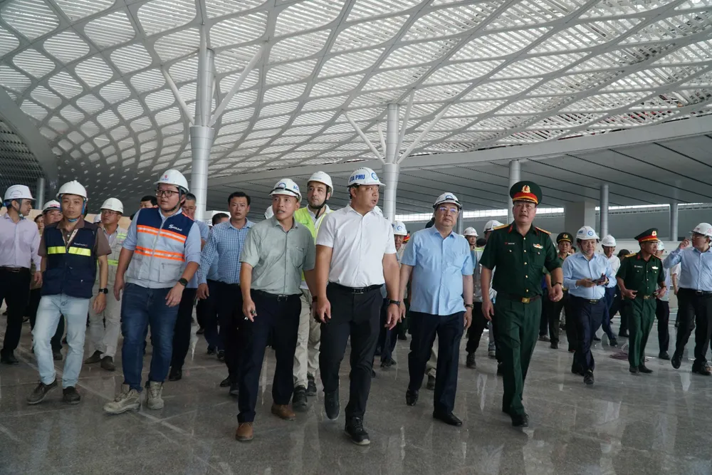 Phó Thủ tướng Thường trực Phạm Gia Túc kiểm tra dự án sân bay Long Thành- Ảnh 2.