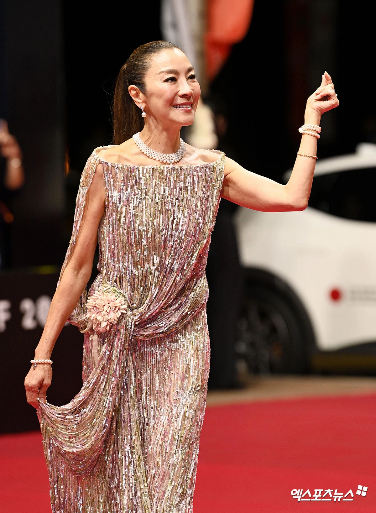 LHP Busan 2026: "Bà hoàng" Phạm Băng Băng chiếm trọn spotlight, Hyun Bin chưa bao giờ làm fan thất vọng- Ảnh 17.