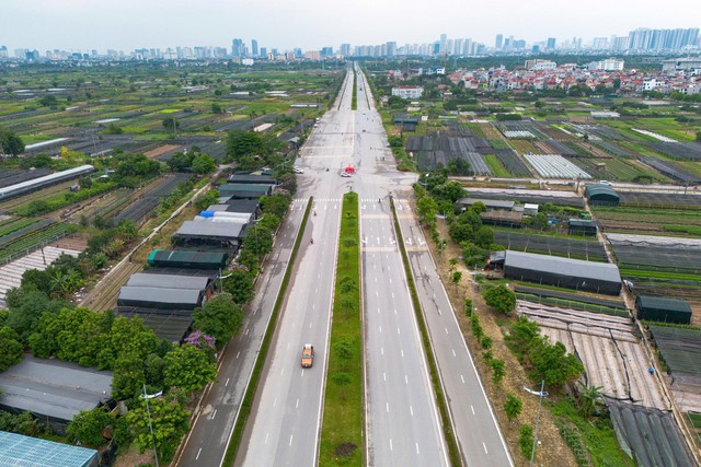 Thành phố giàu nhất miền Bắc đang làm đại lộ rộng 10 làn sẽ hoàn thành vào năm 2027, kết nối đến các đại đô thị của loạt ông lớn Sunshine Group, Vinhomes - Ảnh 1.