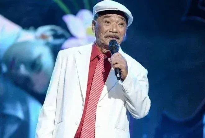 NSND 3 lần đỗ thủ khoa, giọng hát độc bản xác lập kỷ lục Việt Nam, trên giường bệnh vẫn cống hiến - Ảnh 3.