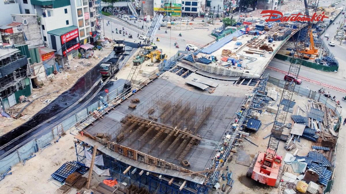 Hai cầu vượt Vành đai 1 Hà Nội dần thành hình, hướng tới hoàn thành cuối năm- Ảnh 15.