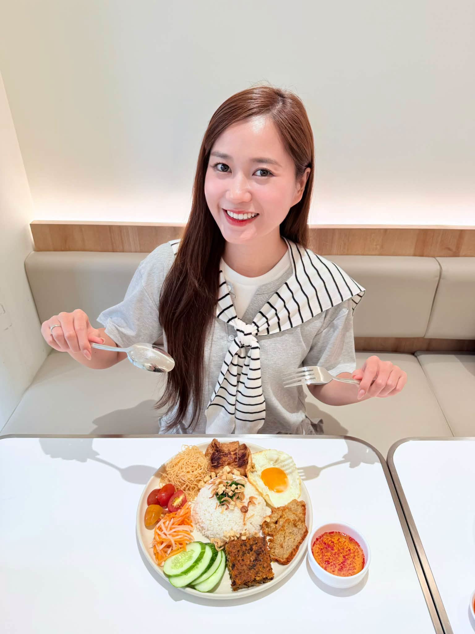 Sao nữ dù bị Trường Giang lẫn chồng chê béo nhưng nhan sắc vẫn vươn tầm quốc tế- Ảnh 7.