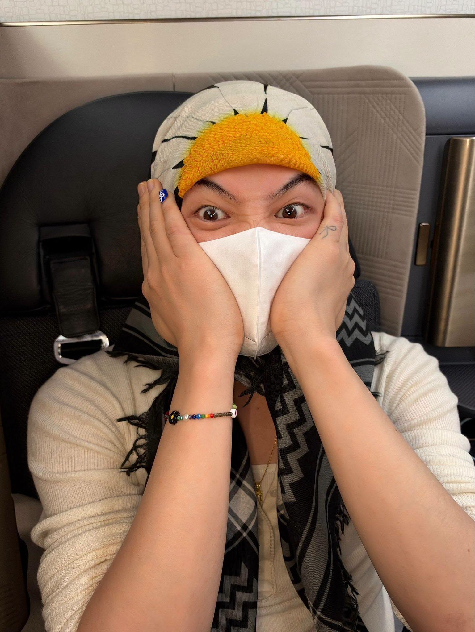 G-Dragon xả "suộc" đêm concert đầu tiên tại Việt Nam- Ảnh 1.