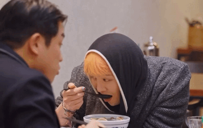 Món ăn Việt khiến G-Dragon(BIGBANG) "mê như điếu đổ" - Ảnh 1.