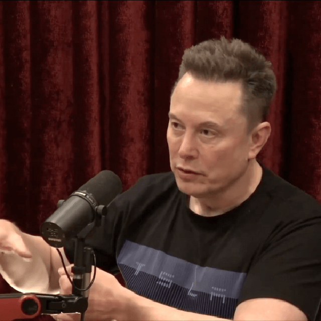 Sẽ không còn App Store hay Google Play: Dự đoán của Elon Musk về tương lai điện thoại trong vài năm tới