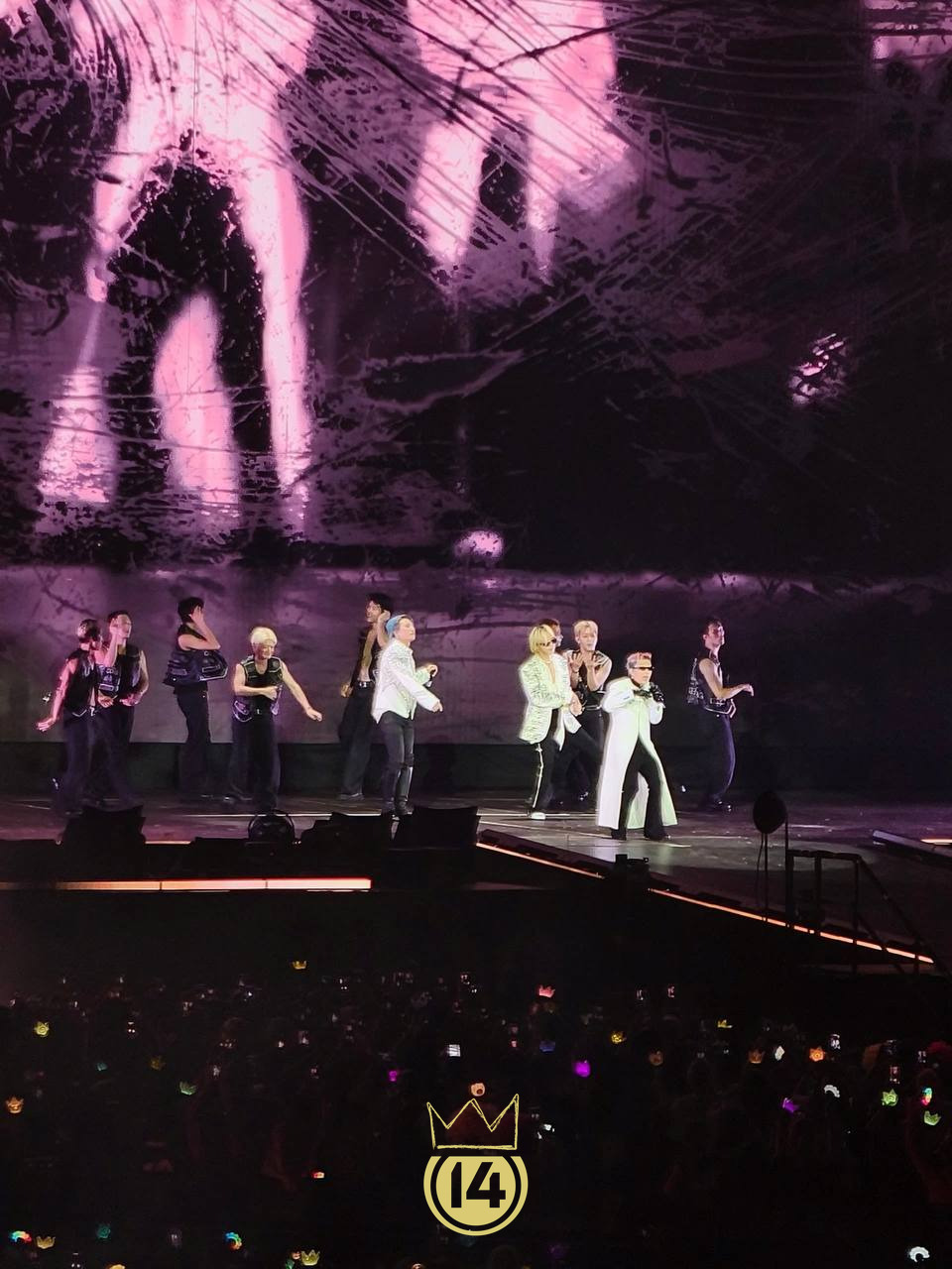 BIGBANG cúi lạy chào fan Việt, 2 đêm concert Hà Nội trở thành ký ức rực rỡ nhất! - Ảnh 29.