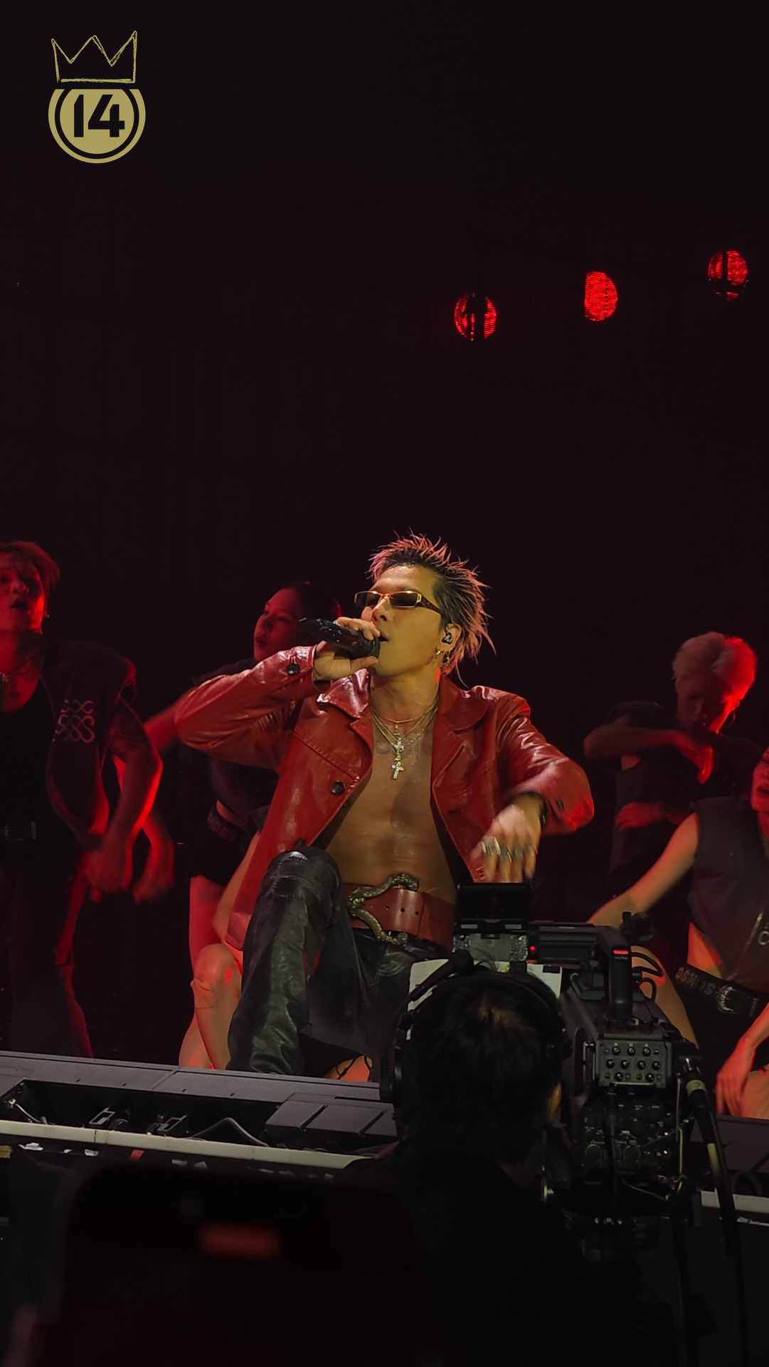 BIGBANG cúi lạy chào fan Việt, 2 đêm concert Hà Nội trở thành ký ức rực rỡ nhất! - Ảnh 17.