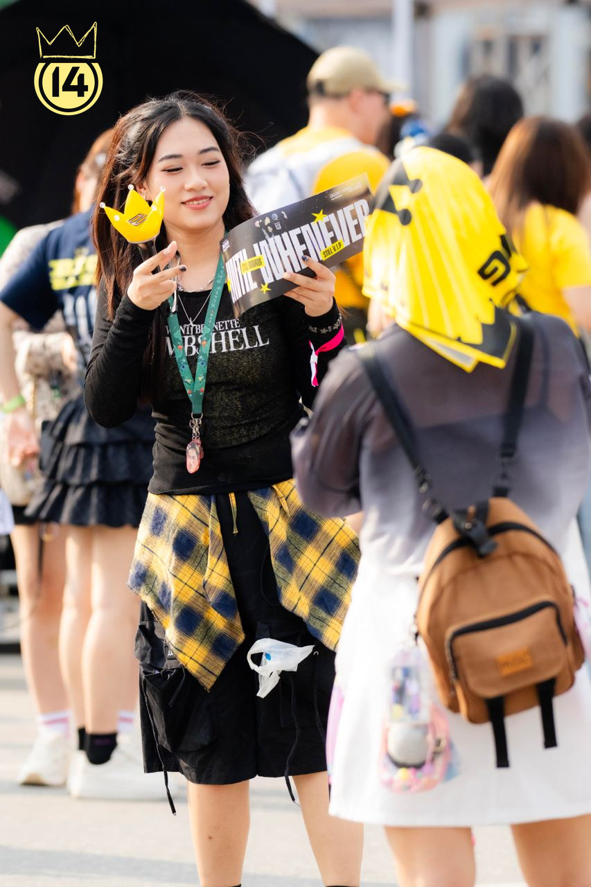 “Gu thời trang của fan Việt đỉnh thật”: 2 ngày BIGBANG tới Mỹ Đình đã khiến V.I.P quốc tế phải nể- Ảnh 2.