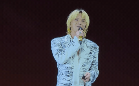 BIGBANG cúi lạy chào fan Việt, 2 đêm concert Hà Nội trở thành ký ức rực rỡ nhất! - Ảnh 37.