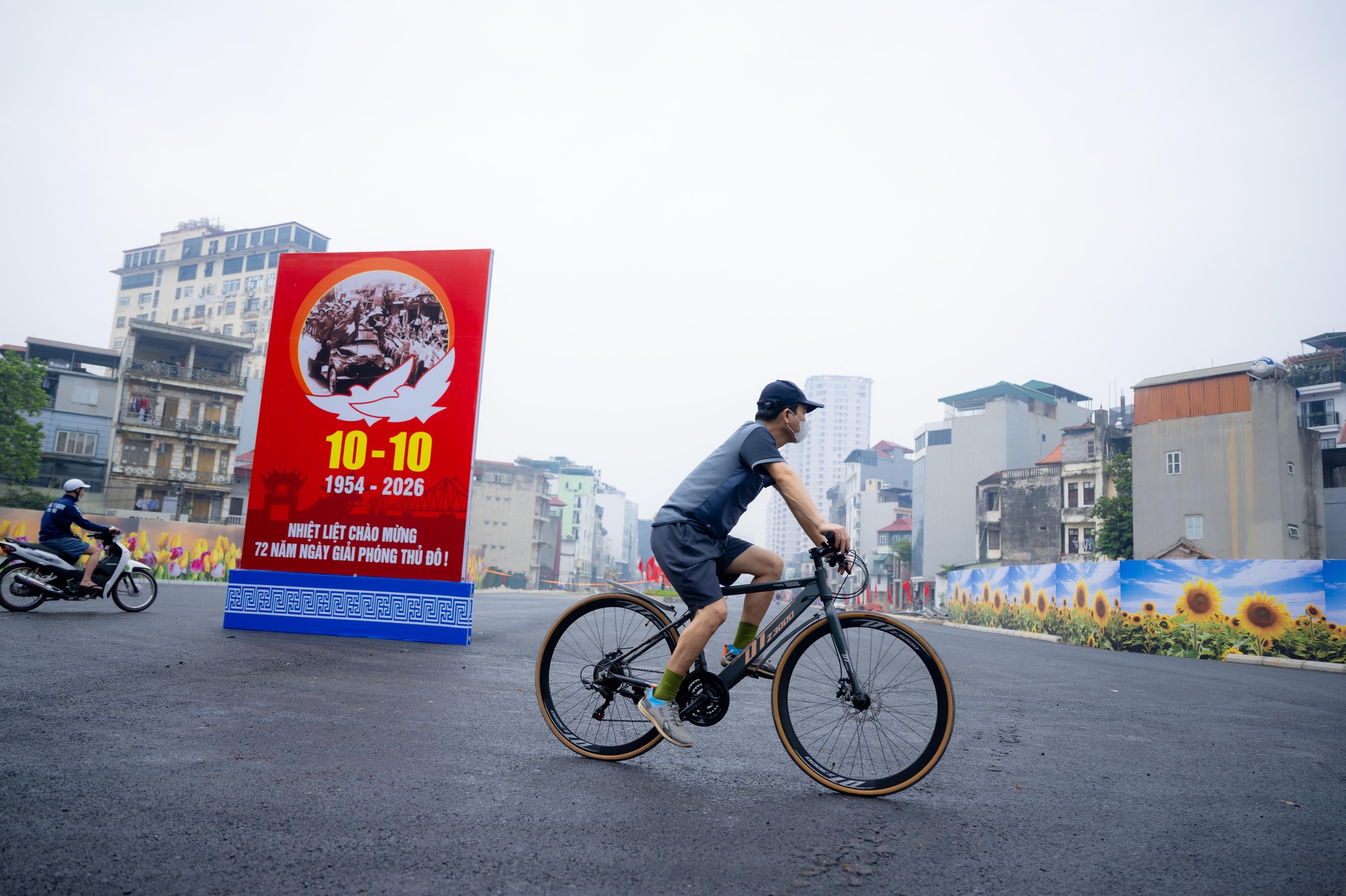 Toàn cảnh 20km đường Vành đai 2,5 Hà Nội sau thông xe kỹ thuật: Hiện đại, khang trang, khác hẳn trước đây- Ảnh 3.