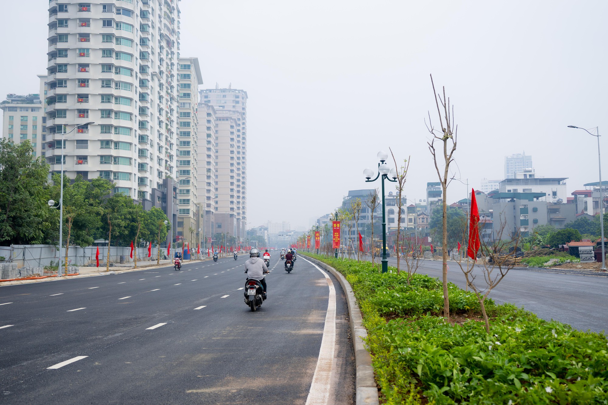 Toàn cảnh 20km đường Vành đai 2,5 Hà Nội sau thông xe kỹ thuật: Hiện đại, khang trang, khác hẳn trước đây- Ảnh 5.