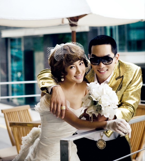 Nguyên nhân nữ ca sĩ hát bản hit quốc dân bị đài quốc gia cấm sóng- Ảnh 2.