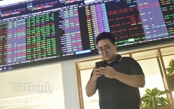 Chứng khoán ngày 30/9: Áp lực bán chưa vơi, VN-Index giảm phiên thứ ba liên tiếp