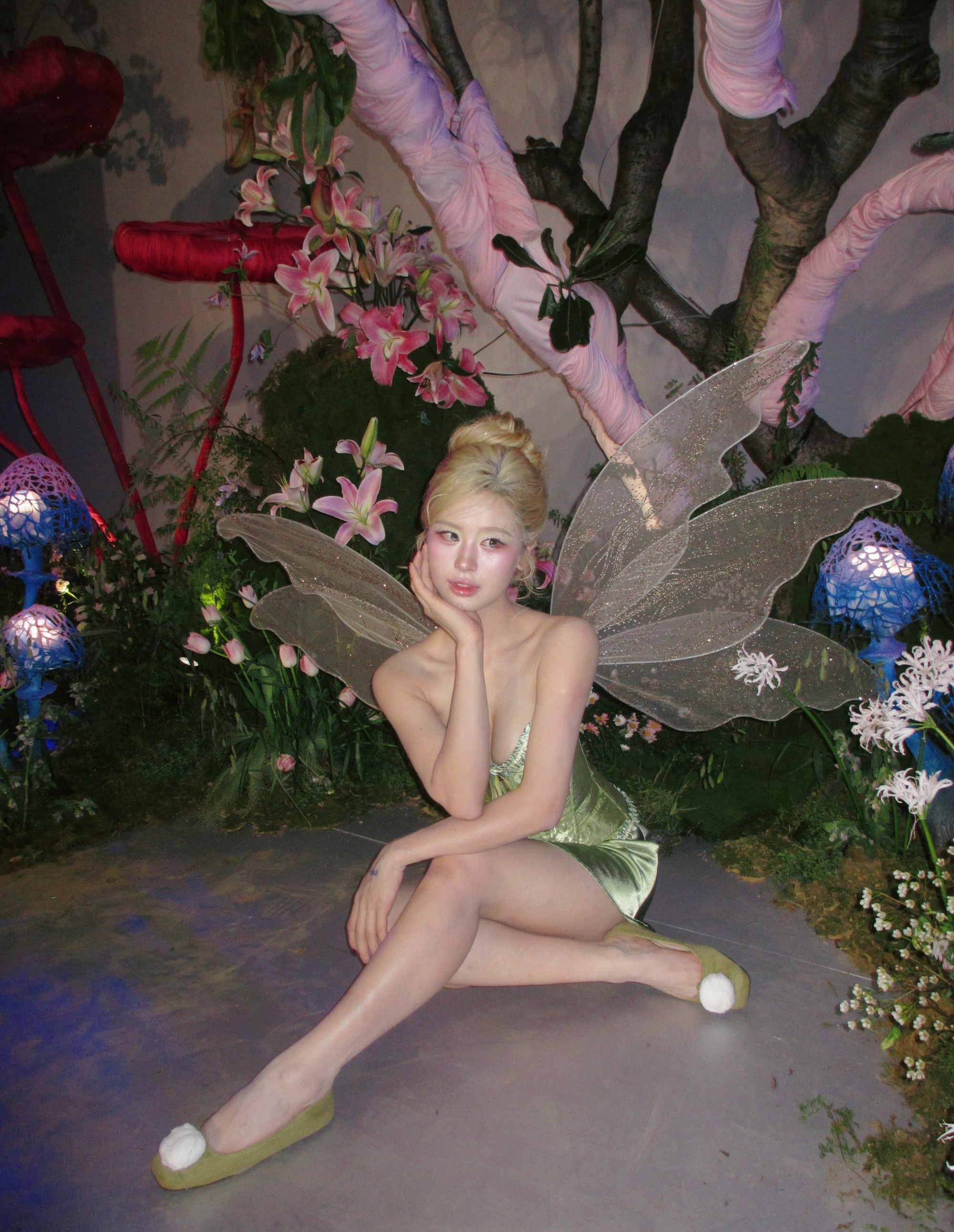 Hội nhà giàu và giới hot girl, TikToker đã quẩy Halloween tưng bừng: Ai cũng hóa trang đỉnh, chấm 10 điểm mỏi tay - Ảnh 22.