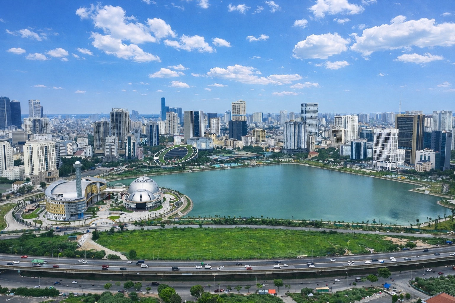 Hà Nội trước cơ hội tái thiết lịch sử:Không thể phát triển tương lai bằng tư duy đô thị của quá khứ- Ảnh 3.