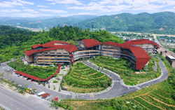 Khuôn viên Ardingly College Vietnam tại Lào Cai, nơi triển khai mô hình giáo dục nội trú và bán trú theo định hướng Anh Quốc.