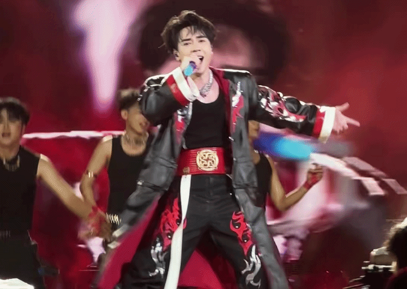 Quang Hùng MasterD mang hẳn võ đài MMA “đốt cháy” SAO Concert, loạt hit khiến fan đứng ngồi không yên!- Ảnh 5.