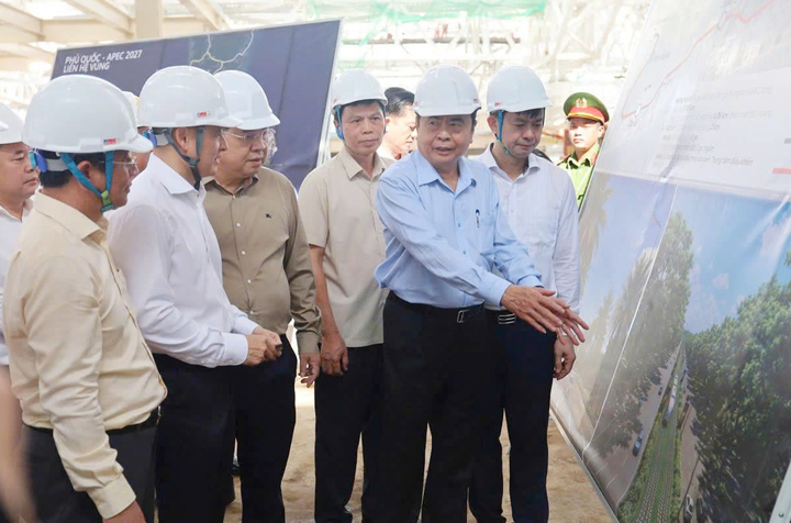 Chủ tịch Quốc hội: Công trình phục vụ APEC tại Phú Quốc phải đúng, đủ, đẹp- Ảnh 2. Chủ tịch Quốc hội: Công trình phục vụ APEC tại Phú Quốc phải đúng, đủ, đẹp- Ảnh 2.