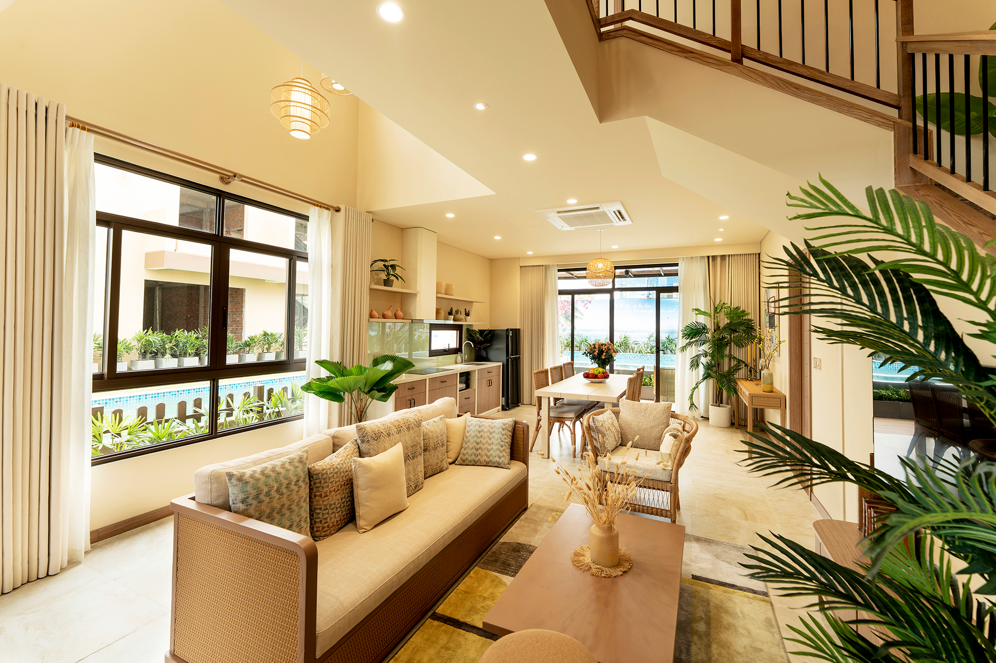Sông Town bàn giao những căn nhà phố biển đầu tiên, mở ra nhịp sống mới tại CaraWorld- Ảnh 3. Sông Town bàn giao những căn nhà phố biển đầu tiên, mở ra nhịp sống mới tại CaraWorld- Ảnh 3.