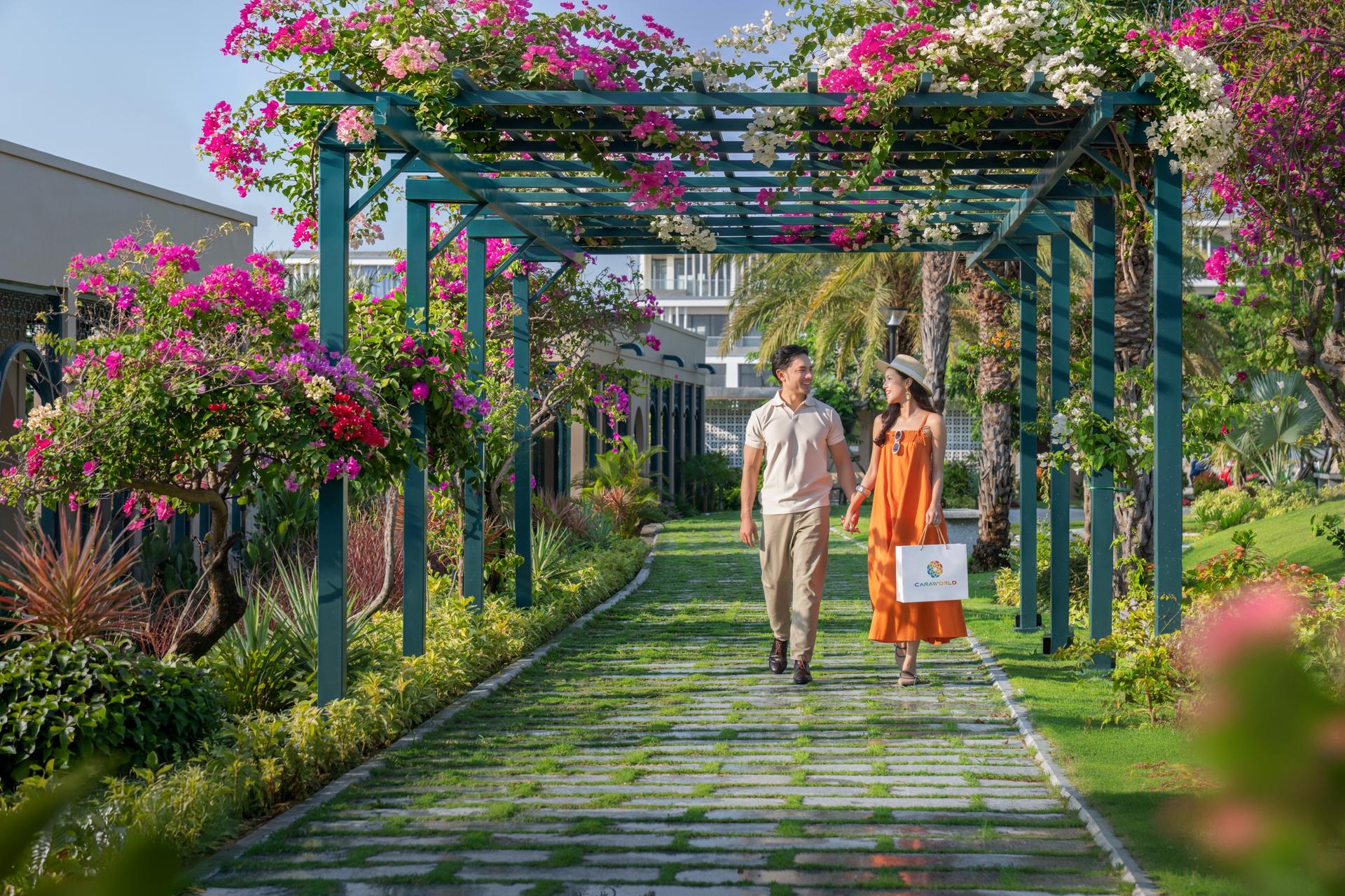 Sông Town bàn giao những căn nhà phố biển đầu tiên, mở ra nhịp sống mới tại CaraWorld- Ảnh 7. Sông Town bàn giao những căn nhà phố biển đầu tiên, mở ra nhịp sống mới tại CaraWorld- Ảnh 7.