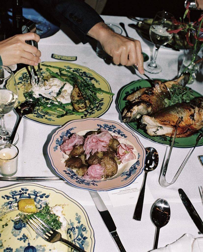 Trả tiền triệu để ăn tối với người lạ: Supper club là gì mà từ London, Dubai đến TP.HCM đều “cháy vé”?- Ảnh 6.