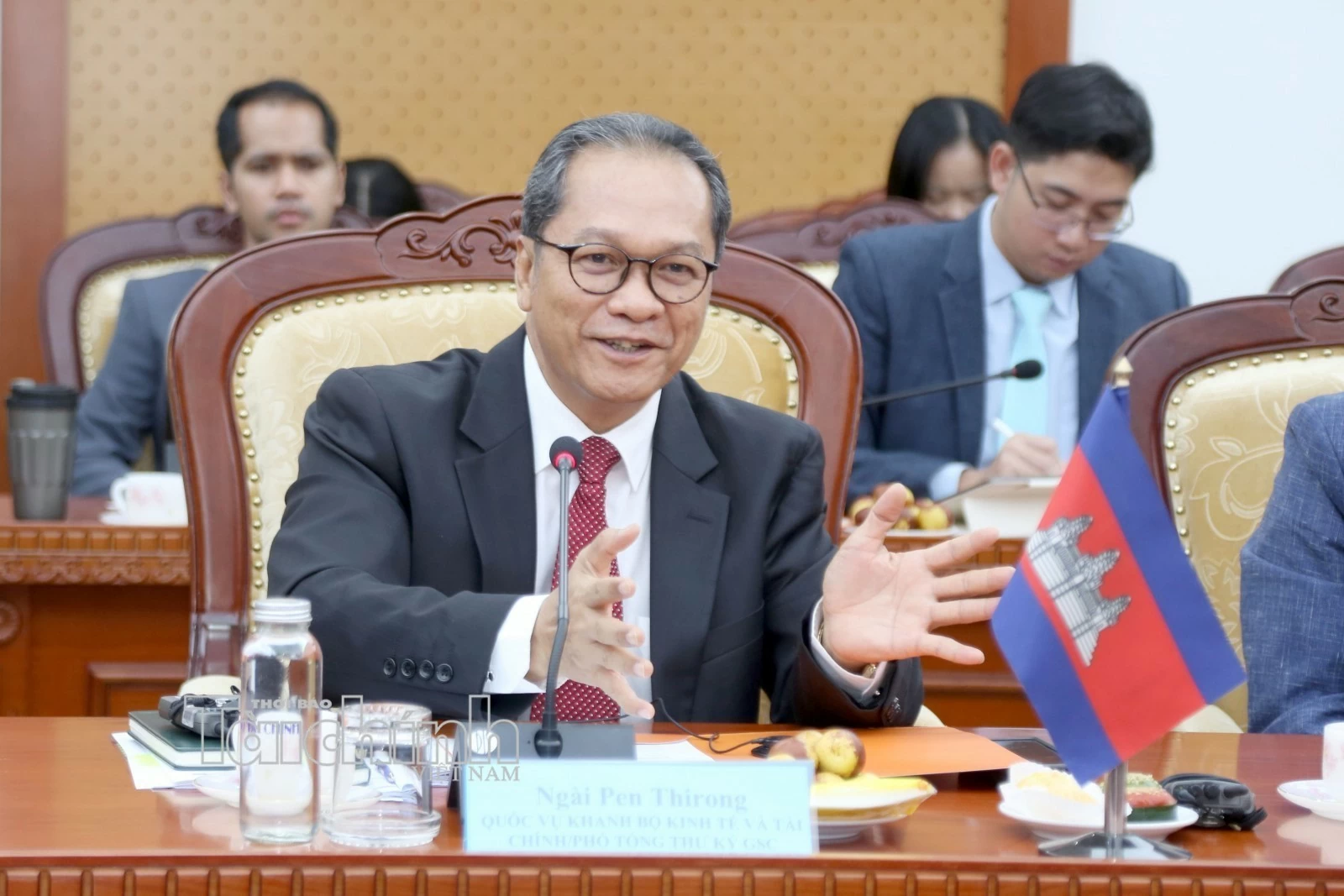 Việt Nam - Campuchia tăng cường hợp tác trong lĩnh vực đấu thầu điện tử Việt Nam - Campuchia tăng cường hợp tác trong lĩnh vực đấu thầu điện tử