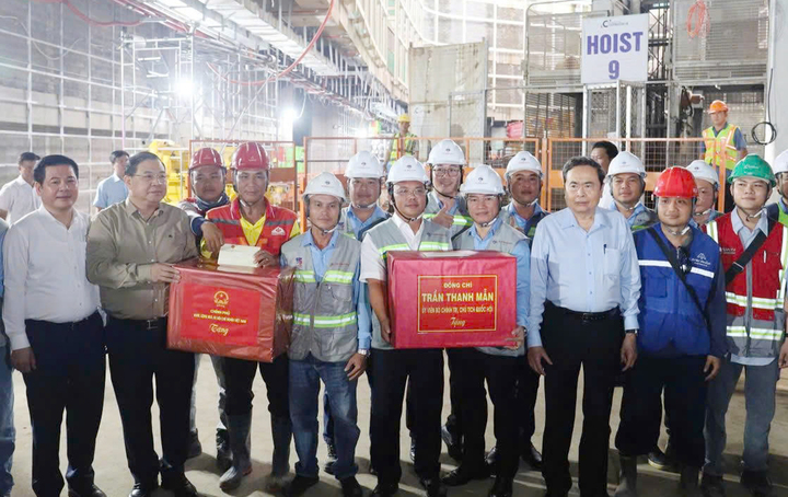 Chủ tịch Quốc hội: Công trình phục vụ APEC tại Phú Quốc phải đúng, đủ, đẹp- Ảnh 3. Chủ tịch Quốc hội: Công trình phục vụ APEC tại Phú Quốc phải đúng, đủ, đẹp- Ảnh 3.
