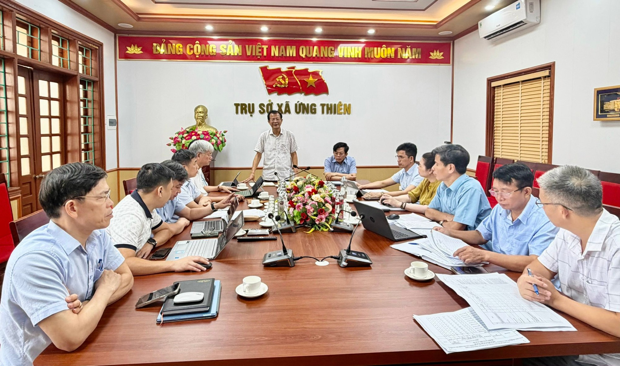 Siết tiến độ, gỡ vướng mắc: Quyết tâm thông tuyến các dự án giao thông trọng điểm ở Ứng Thiên- Ảnh 3.