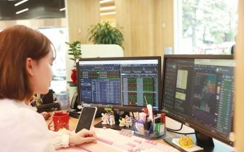 Khung pháp lý mới cho bước phát triển cao hơn của thị trường chứng khoán